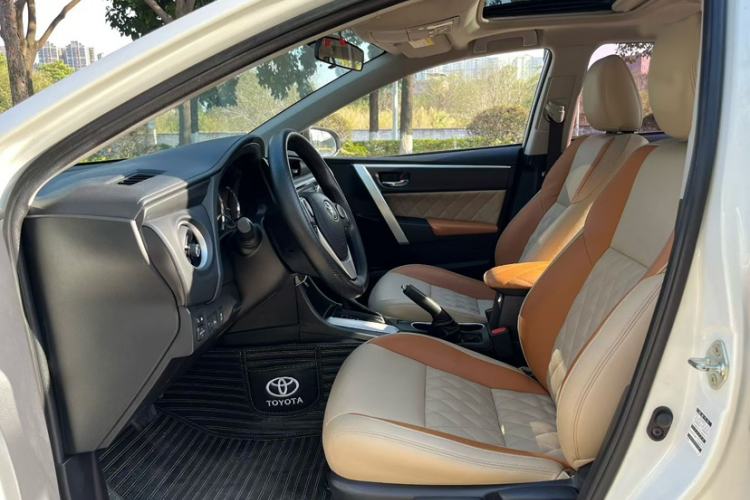 Used Toyota Levin 2017 Revised Version 185T CVT Elite Edition China VI Standard
