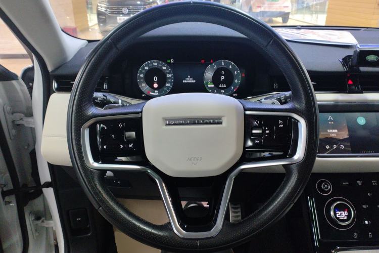 Used Land Rover Range Evoque New Energy 2023 Aurora L P300e Plug-in Hybrid Electric Version Steering Wheel