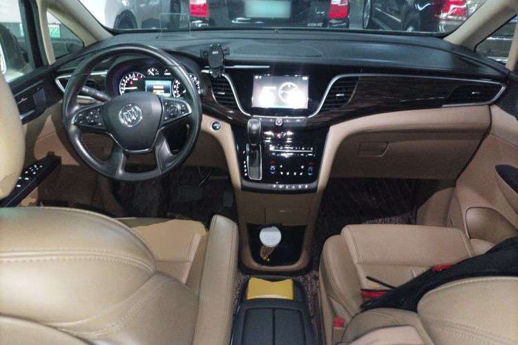 Used Buick GL8 2017 ES 28T Flagship Model China V Standard
