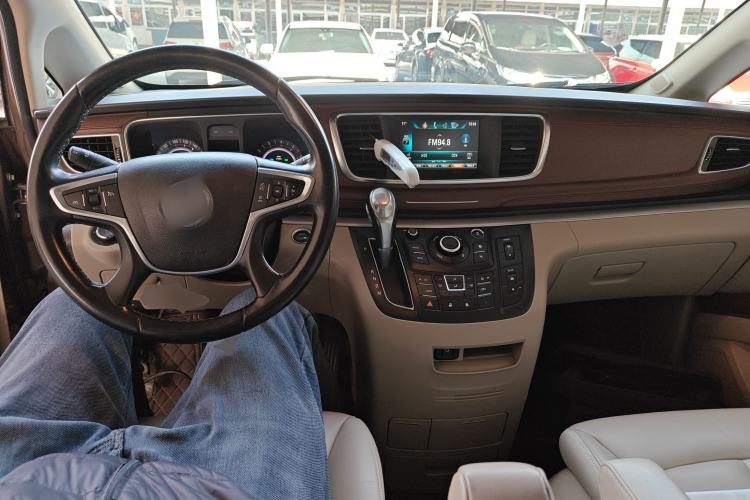 Used Buick GL8 2018 28T Luxury Model China VI Standard
