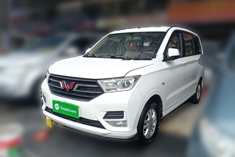 Used Wuling Hongguang 2019 1.5L S Comfort Edition China VI LAR
