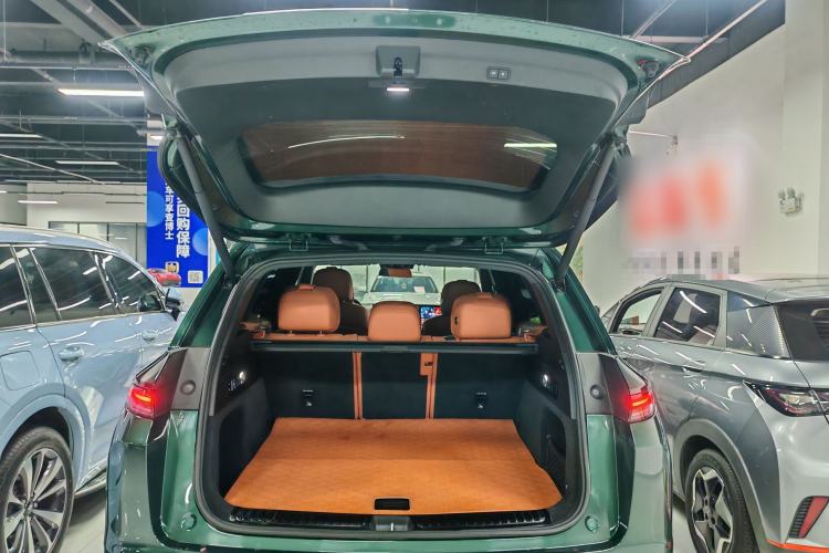 Used Li Auto L7 2023 Pro Model
