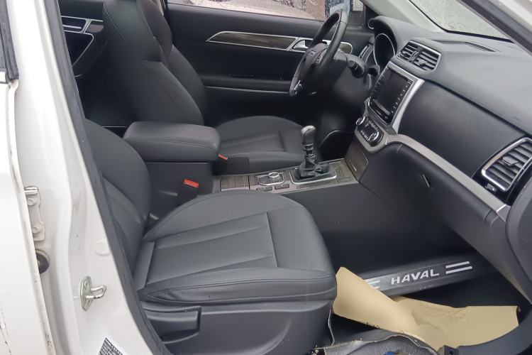 Used Haval H6 Coupe 2016 Blue Label 1.5T Manual Two-Wheel Drive Urban Model
