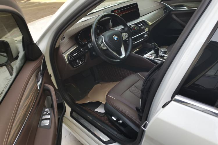 Used BMW 5 Series 2021 530Li xDrive Luxury Package
