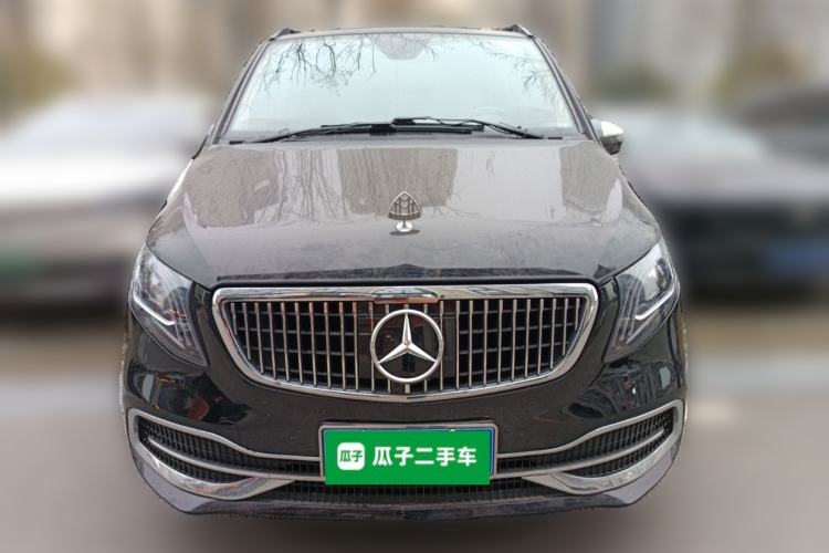 Used Mercedes-Benz Viano 2010 2.5L Luxury Edition