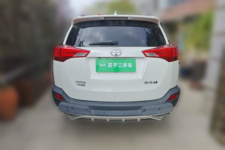 Used Toyota RAV4 2015 2.0L CVT Two-Wheel Drive Fashion Edition
