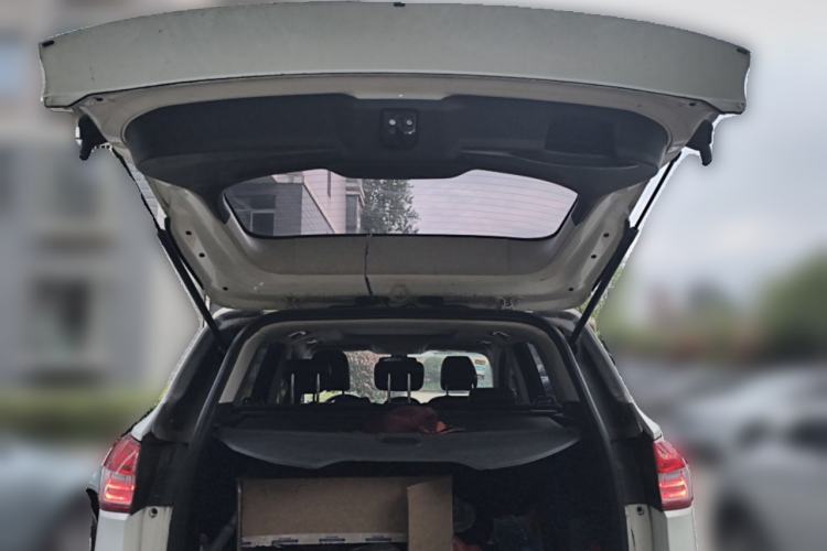 Used Ford Kuga 2015 1.5L GTDi Two-Wheel Drive Fashion Edition Trunk