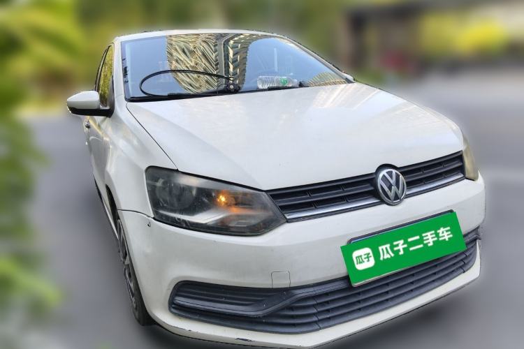 Used Volkswagen Polo 2016 1.4L Manual Fashion Model
