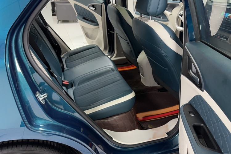 Used ORA Good Cat 2023 401 km Standard Range Premium Version Lithium Iron Phosphate