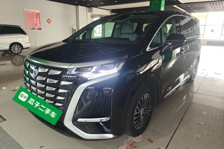 Used Denza D9 2022 DM-i 970 Four-Wheel Drive Prestige Model