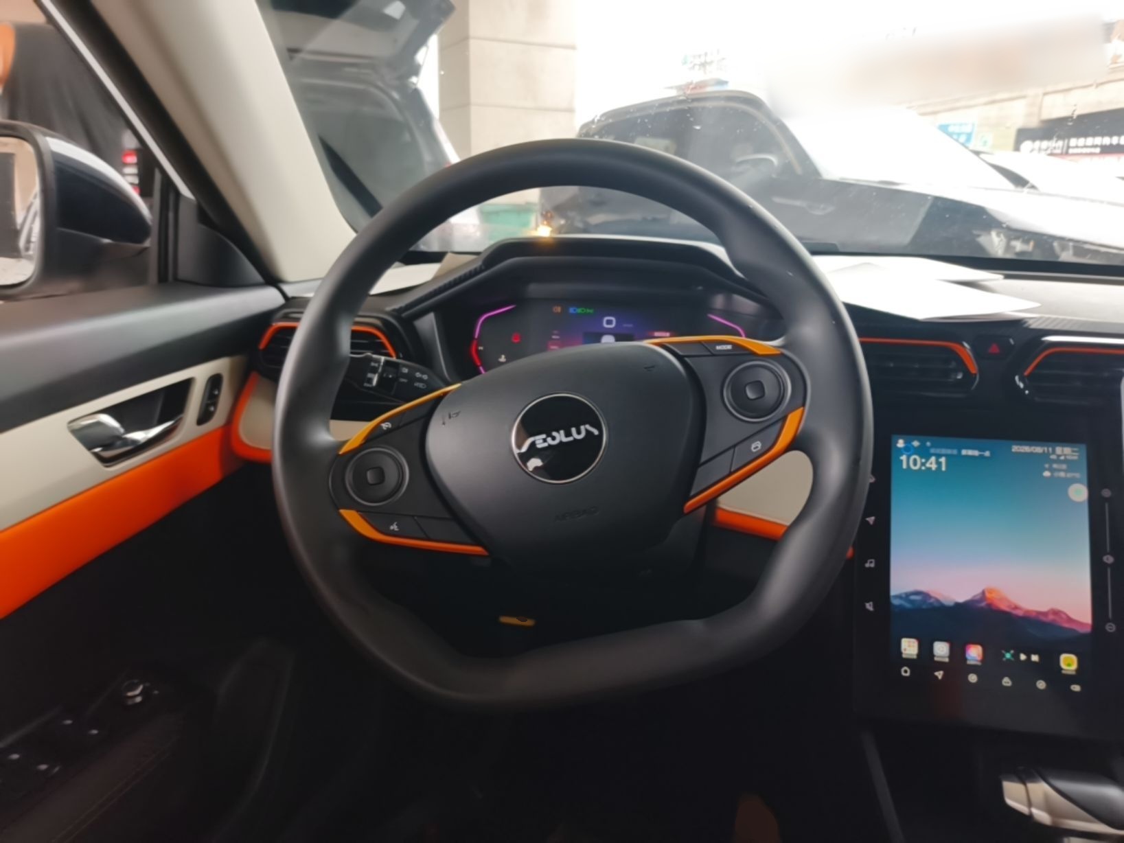 Dongfeng Aeolus Yixuan 2023 1.5L Automatic Glory Edition — снимка 13