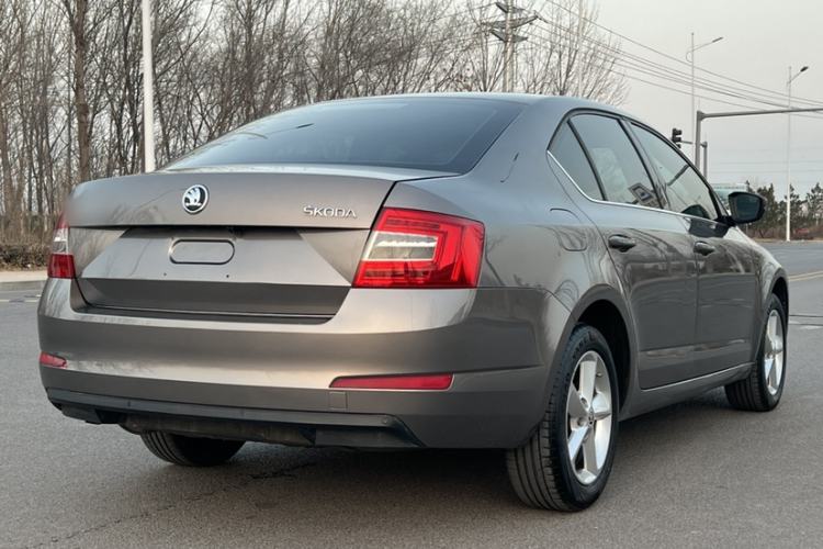 Used Skoda Octavia 2015 1.6L Automatic Yijie Edition