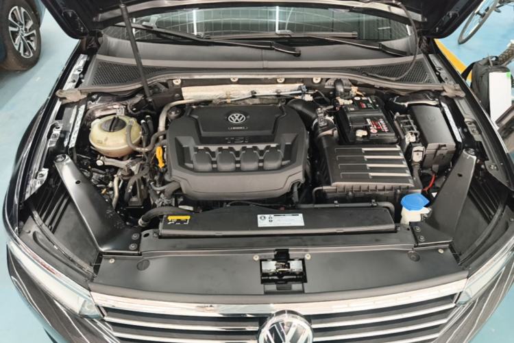 Used Volkswagen Magotan 2019 330TSI DSG Luxury Version China VI Standard