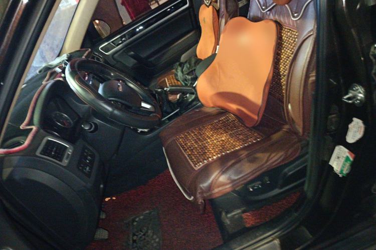 Used Yema T70 2015 Revised 1.8L Manual Elite Version
