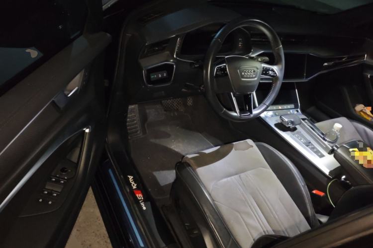 Used Audi A6L 2019 40 TFSI Luxury Dynamic Model
