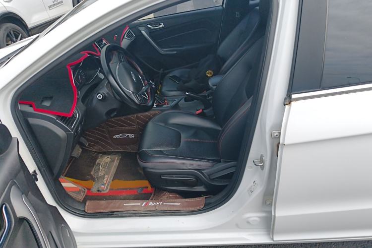 Used Chery Arrizo 5 2017 1.5L CVT Trendsetting Edition Left Front Seat