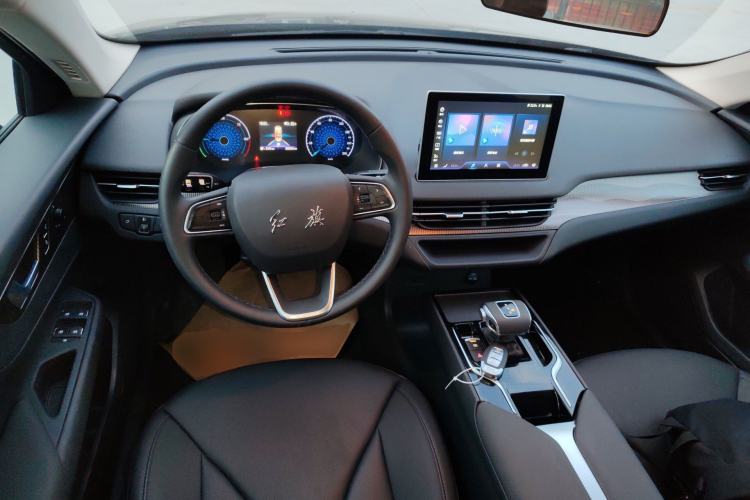 Used Hongqi E-QM5 2021 Charging Version Flagship Edition Center Console