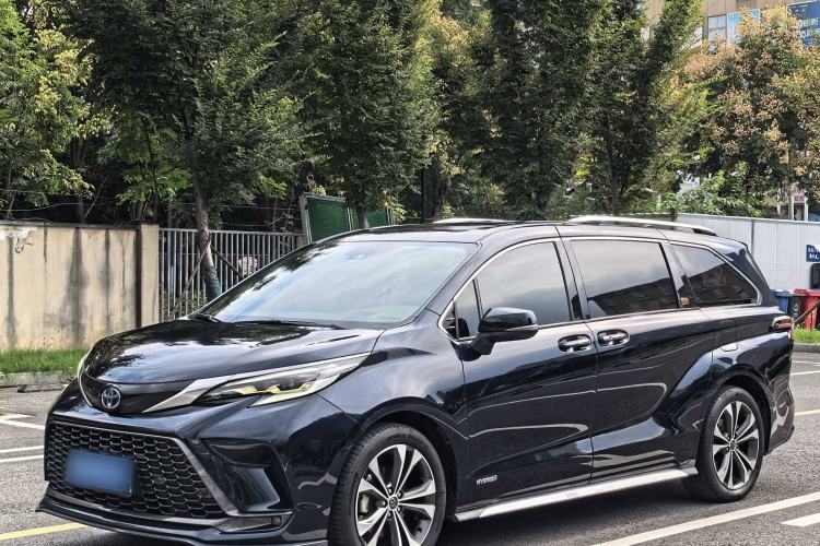 Used Toyota Granvia 2023 2.5L Hybrid Flagship VIP Edition