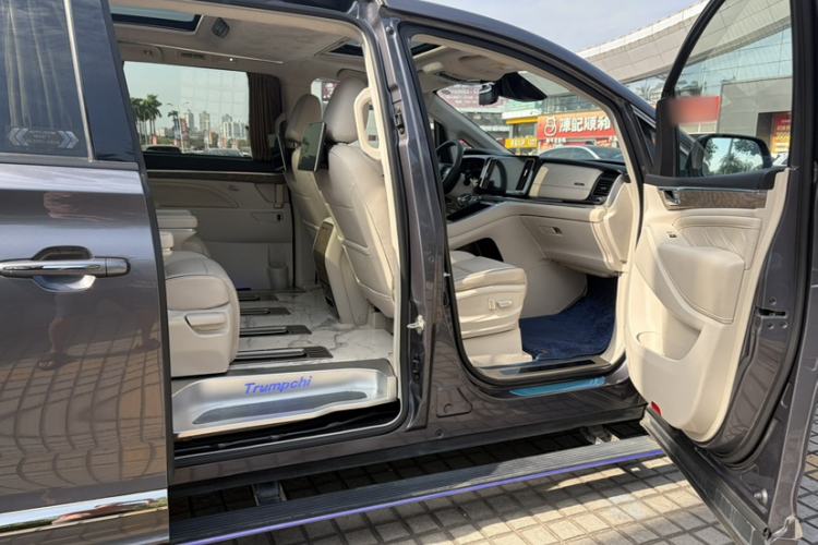 Used GAC Trumpchi M8 2021 Lingxiu Series 390T Flagship Edition
