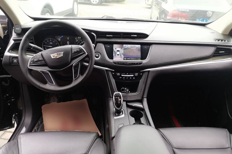 Used Cadillac XT5 2018 25T Luxury Model