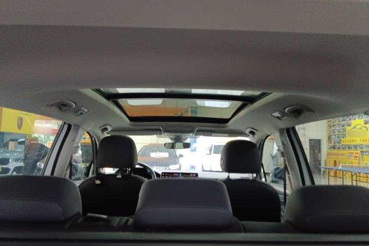 Used Volkswagen Tiguan L 2023 330TSI Automatic Two-Wheel Drive R-Line Enjoyment Edition