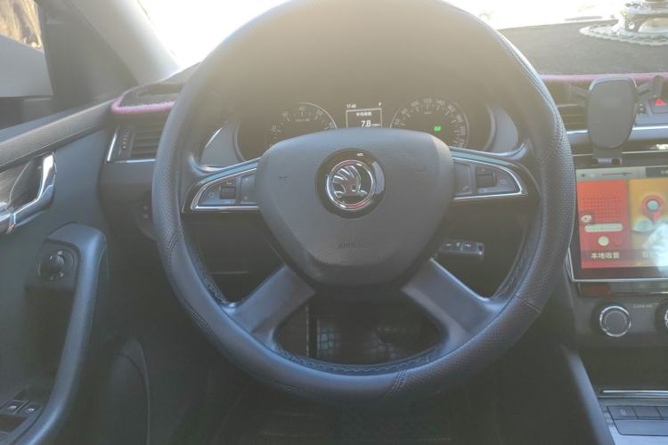 Used Skoda Octavia 2015 1.6L Automatic Yijun Edition