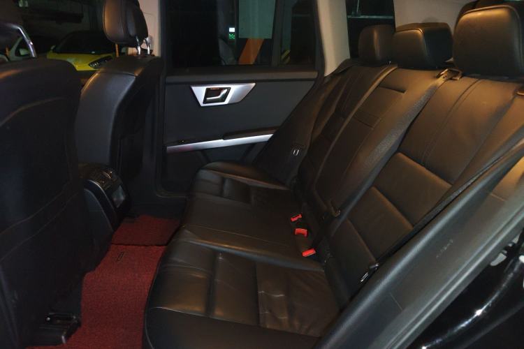 Used Mercedes-Benz GLK-Class 2012 GLK 300 4MATIC Luxury Model