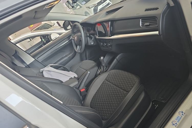 Used Skoda Kamiq 2020 1.5L Automatic Comfort Edition Right Front Seat