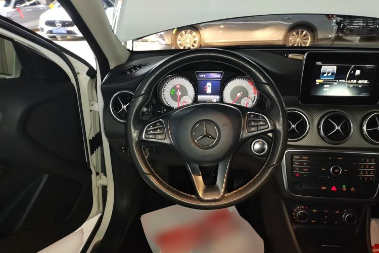 Used Mercedes-Benz GLA 2016 GLA 200 Sport Edition
