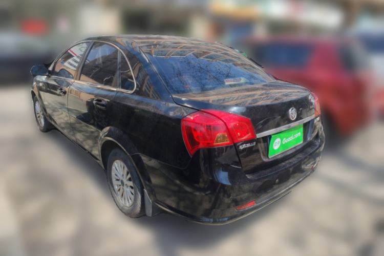 Used Buick Excelle 2015 1.5L Manual Classic Trim
