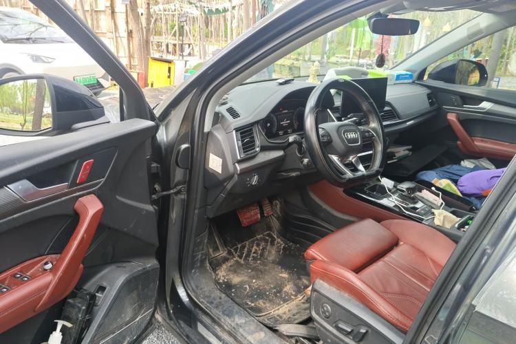 Used Audi Q5L 2021 40 TFSI Enjoy Life Edition Driver Seat