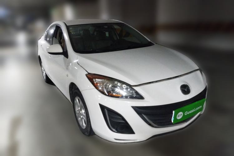 Used Mazda Mazda 3 2015 Sedan 1.6L Manual Comfort Model
