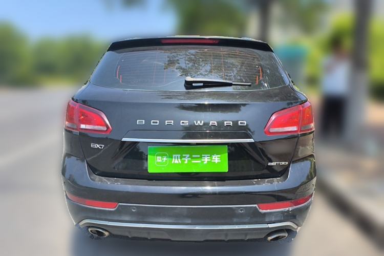 Used BORGWARD BX7 2016 28T Two-Wheel Drive Luxury Version 5 Seats
