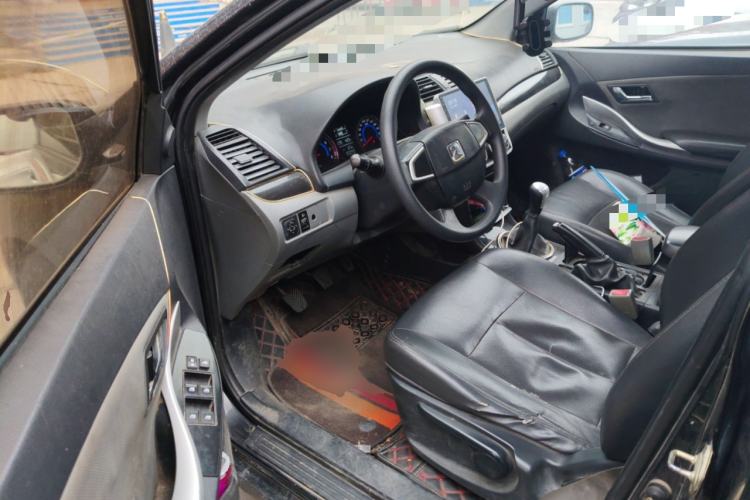 Used Zotye Z300 2012 1.5L Manual Elite Edition