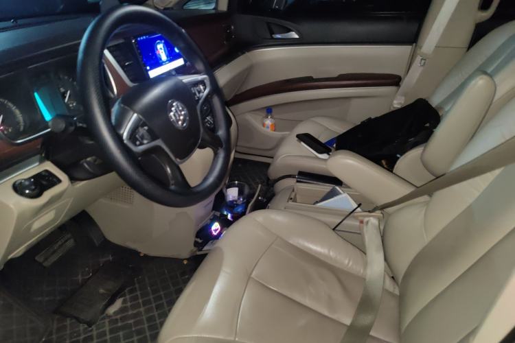 Used Buick GL8 2014 2.4L LT Luxury Business Executive Edition Left Front Seat