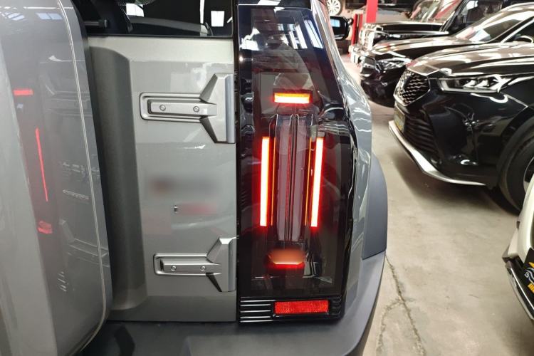 Used JETOUR Traveler 2023 2.0T All-Wheel-Drive Crosser
