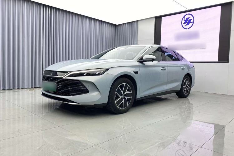 Used BYD Qin L 2025 DM-i Smart Drive 120KM Superior Model
