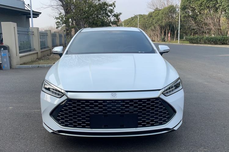 Used BYD Qin PLUS 2023 Champion Edition DM-i 55KM Superior Model
