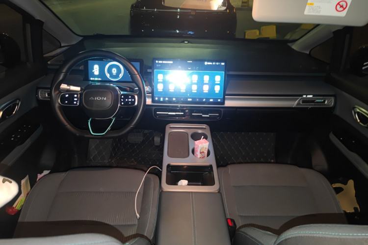 Used AION Y 2022 Plus 80 Enjoy Edition