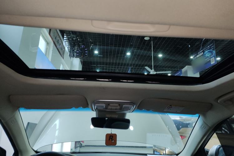 Used Geely Auto Emgrand GL 2018 1.4T DCT Prestige Smart Connectivity Version Headliner
