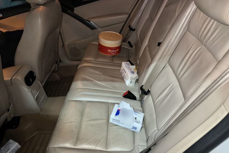 Used Volkswagen Tiguan 2012 1.8TSI Automatic Two-Wheel Drive Elite Edition Left Rear Seat