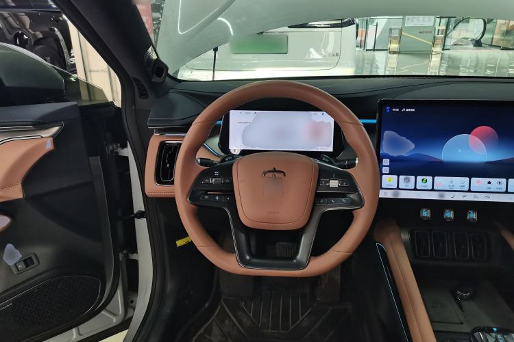 Used BYD Song L EV 2025 Intelligent Driving Version 662 km LiDAR Excellence Edition
