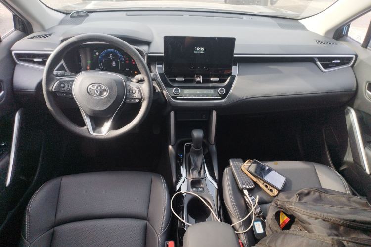 Used Toyota FRONTLANDER 2024 2.0L Smart Electric Hybrid Dual-Engine Luxury Edition
