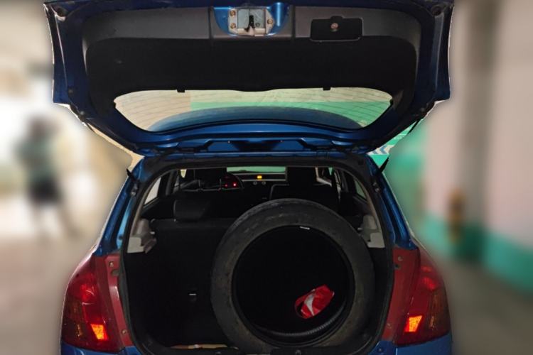 Used Suzuki Swift 2013 1.3L Manual Value Edition Trunk