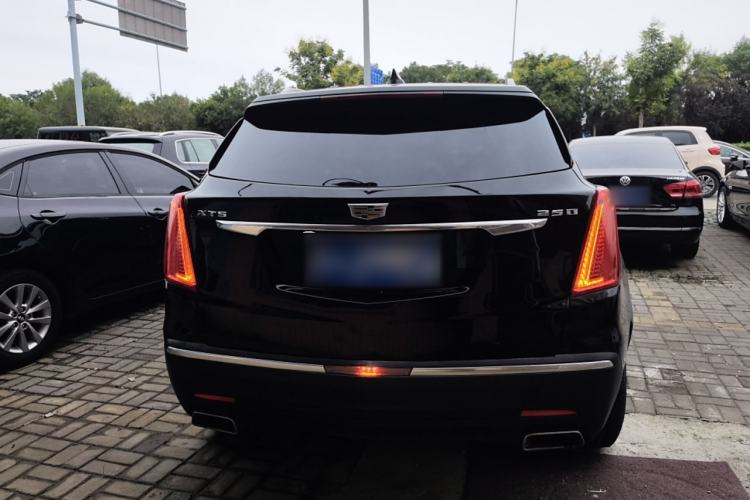 Used Cadillac XT5 2018 25T Luxury Model