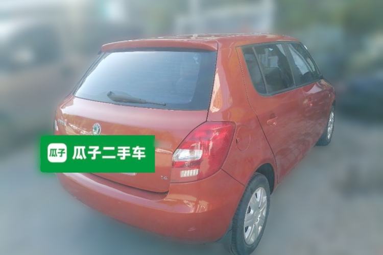 Used Skoda Fabia 2011 1.4L Automatic Crystal Edition