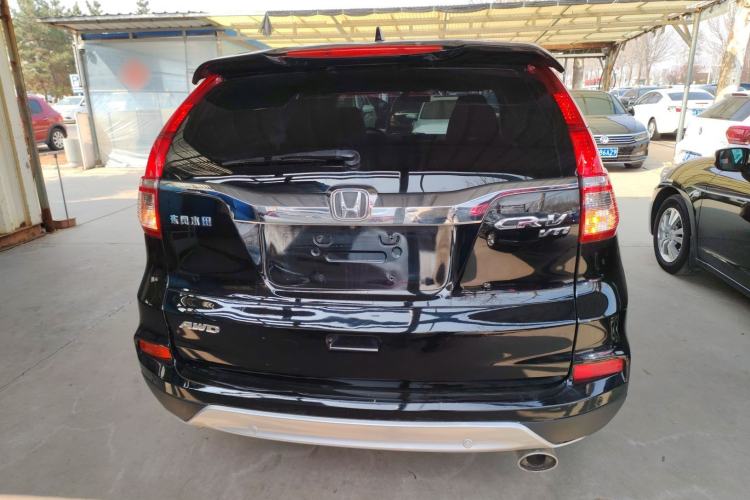Used Honda CR-V 2015 2.4L four-wheel drive luxury version

