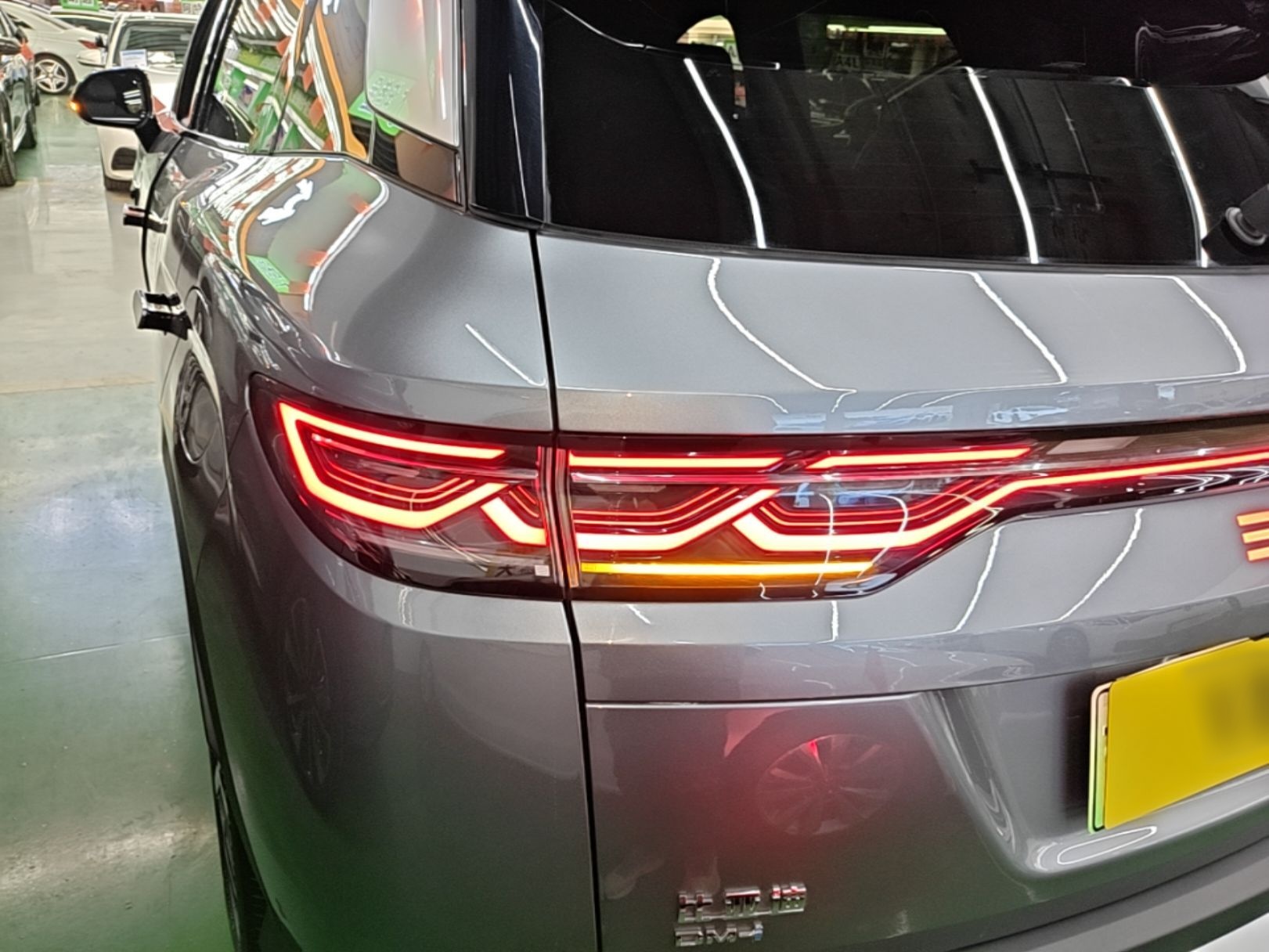 BYD Song L DM-i 2025 Intelligent Driving Version 160 km Beyond-Range Type — снимка 4