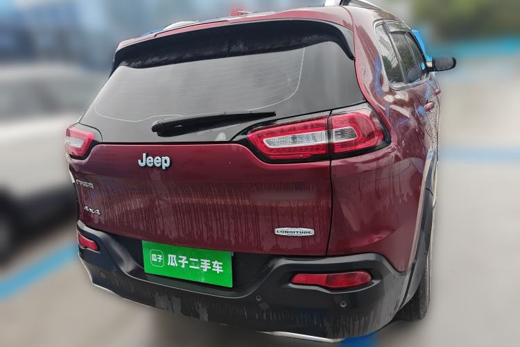 Used Jeep Cherokee 2016 2.4L Professional Edition
