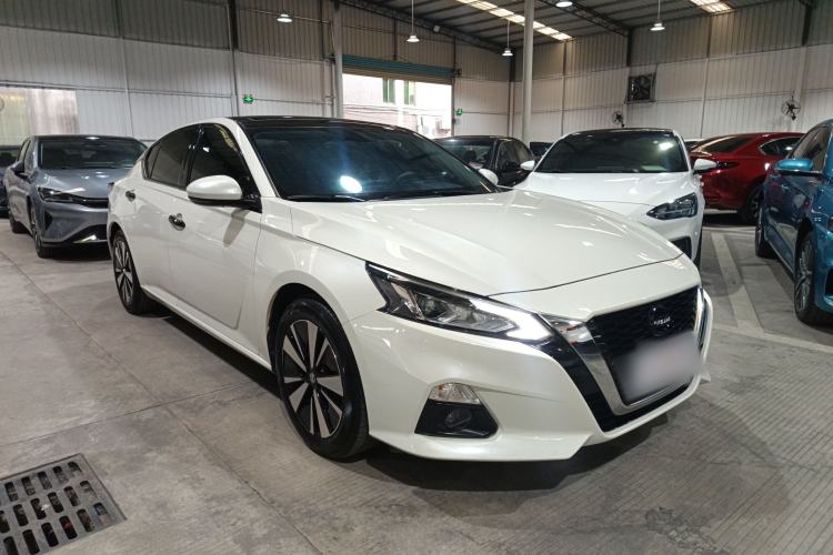 Used Nissan Teana 2021 2.0L XL Comfort Edition Front Right 45 Deg